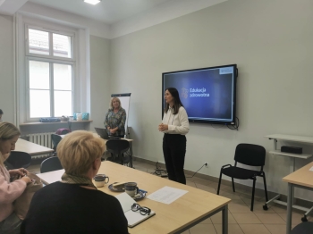 aa4d2fe9-4501-4653-857d-a00a5df019b3