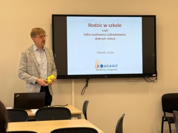 2c219cda-c63a-4e49-bffb-ea02ee8bea21