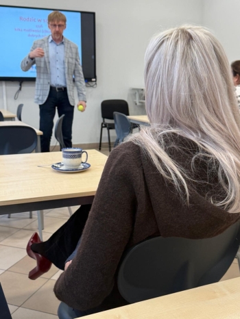 f1f99213-0b58-4afb-8e46-03b25b3de6bb