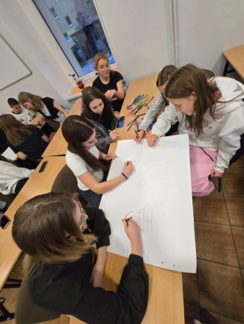 5d886f30-147a-4f1e-9c72-855d98b815be