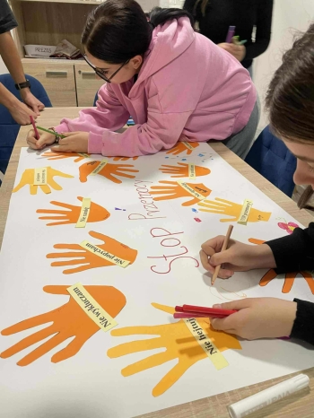 c311b333-b9ca-4b8d-bbcc-9fd7cef3782b (1)