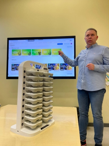 motion_photo_1921988851112099801