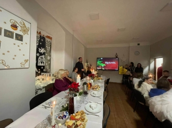 404d75fd-3e30-4904-8143-7e01933fa6f4