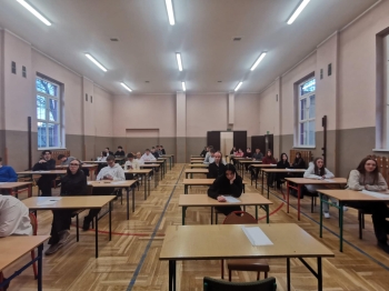 6371ef3e-5a0b-4894-8bd0-1b0e7f951336