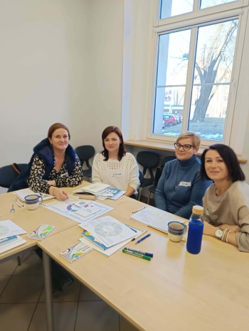 94b3fea2-b7e4-4541-aaee-77bf1a2ced52