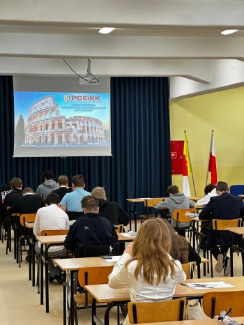 665952102_1575807591220116_6649493495432267915_n