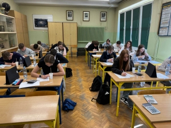 9e978dc8-bec6-467c-89cc-19d4f5af6644