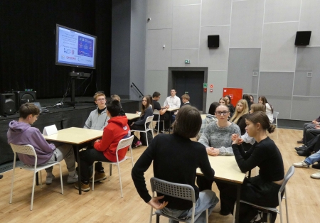 ''FAKT czy FEJK? - Sprawdź zanim uwierzysz!''